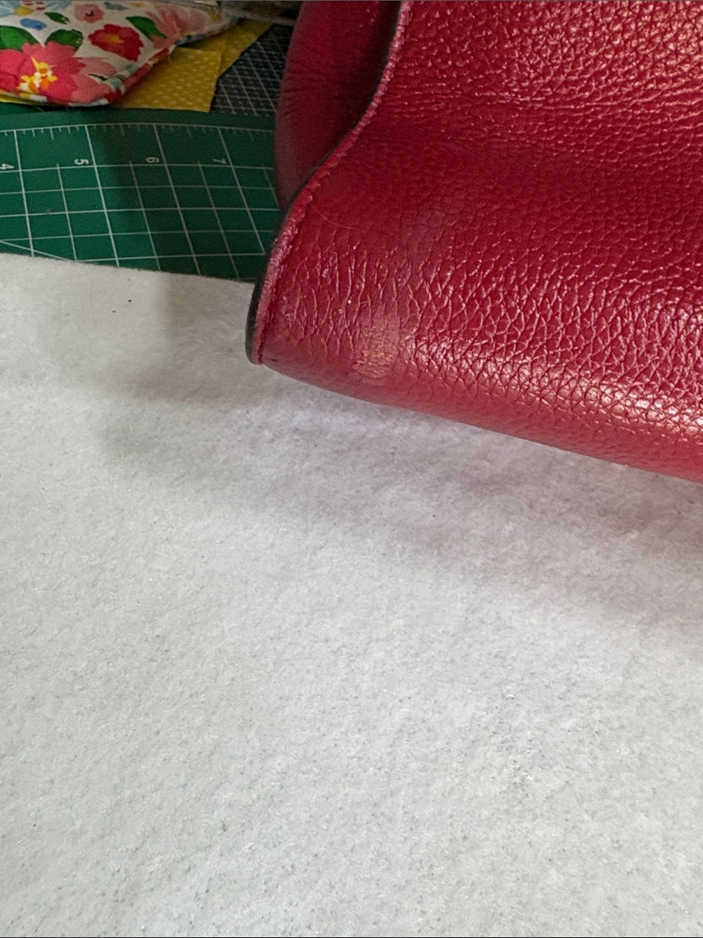 Rich Red Pebbled Leather Structured Tote Bag with Gold Hardware (v) - Picture 7 of 11